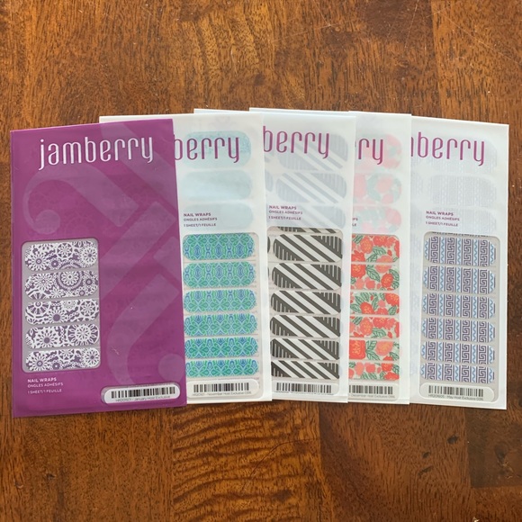 Jamberry Host Exclusive Lot - Picture 1 of 3